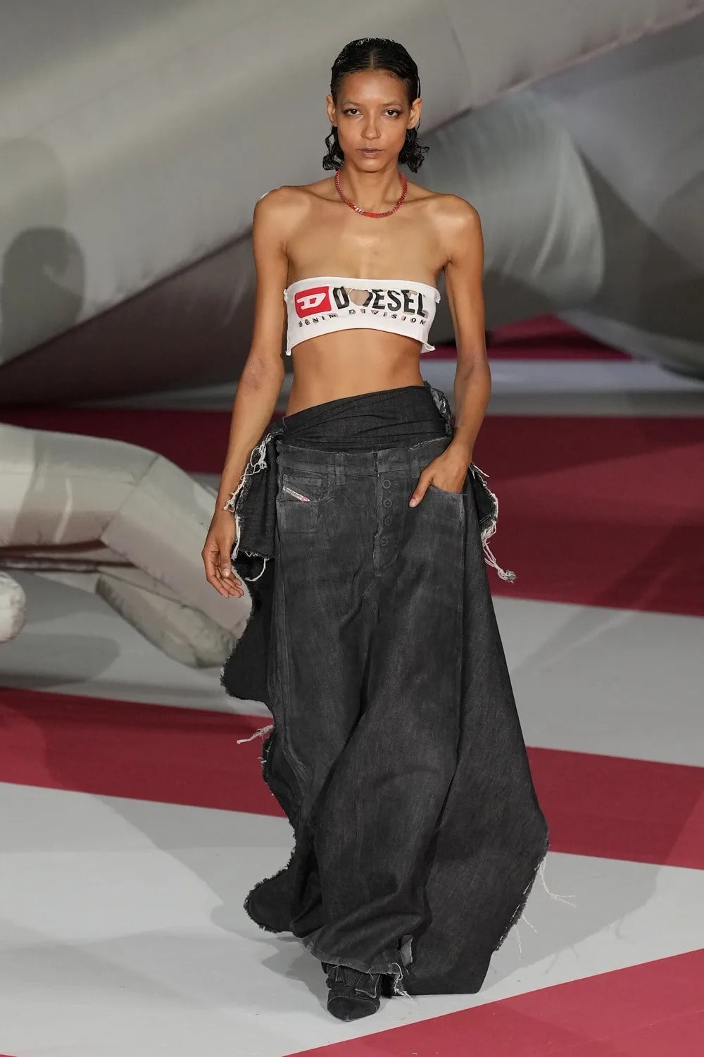 Diesel Spring Summer 2023 Womenswear Runway Show Milan Fashion Week SS23 Glenn Martens Review