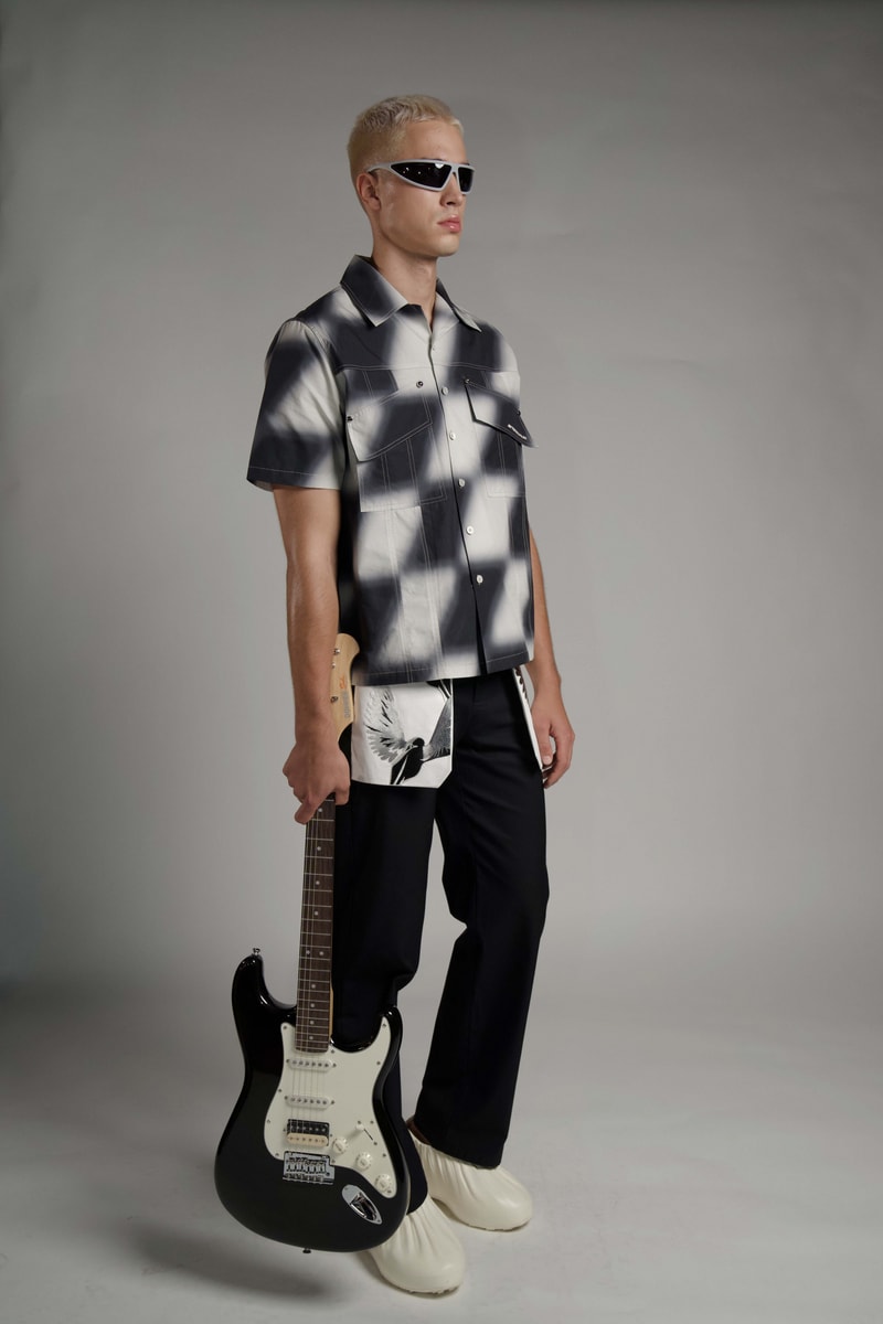 Donner Electric Guitar “DST 152” Seen in PRIVATE POLICY’s SS23 Collection white red blue black