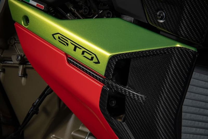 Ducati Lamborghini Street Fighter II V4 huracan sto panigale 23 verde citrea arancio dac limited edition numbered 630 63 release info date price