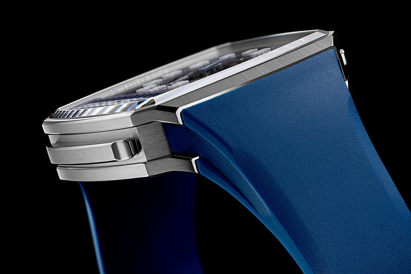 A Sapphire Crystal Dial Reveals The Jumping Hour Mechanism In Action