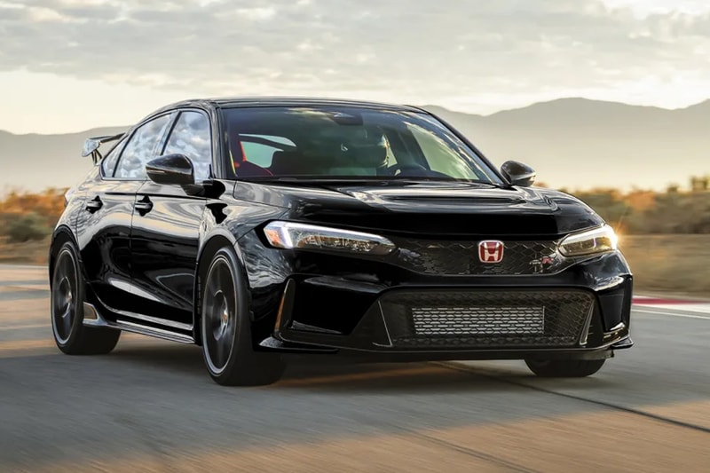 honda civic type r 2023 model 315 horsepower 310 lbft pound feet torque 2 0 liter turbocharged four cylinder engine 