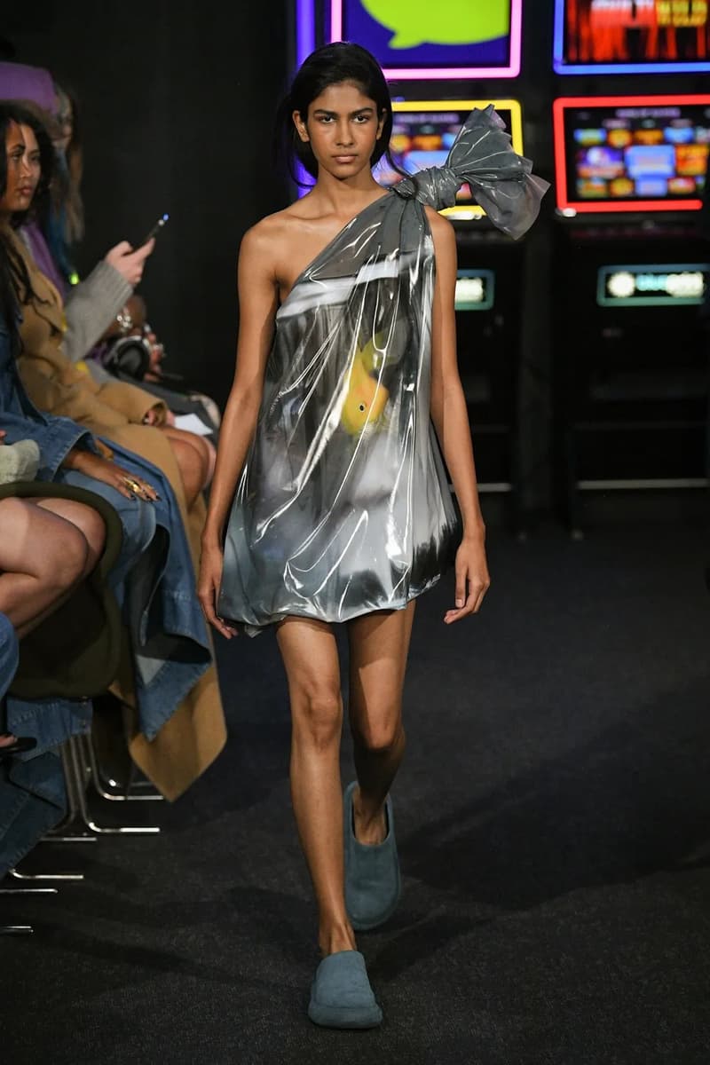 JW Anderson Spring Summer 2023 SS23 Jonathan Anderson London Fashion Week Runway Show Womenswear Collection