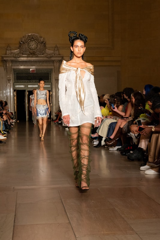 kim shui studio new york isabelle harrison designer dresses martine ali fashion week spring/summer 2023 grand central terminal