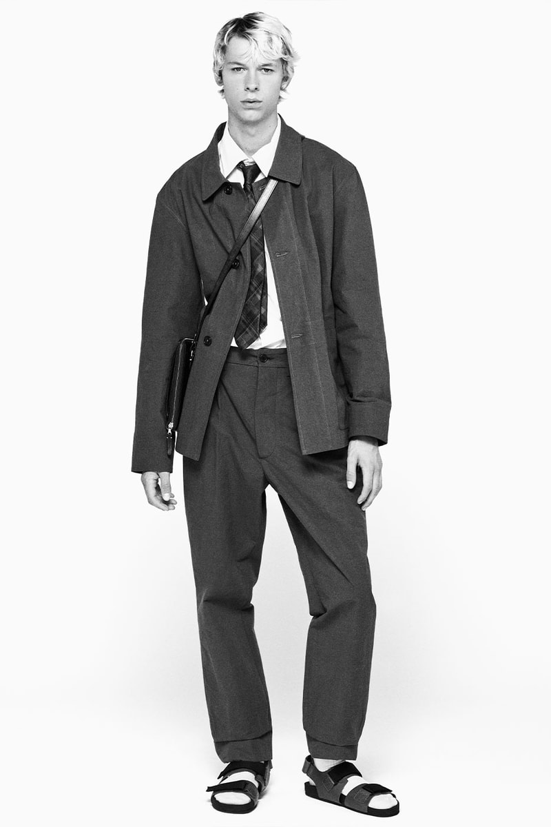 Margaret Howell SS23 Contrasts Everyday Sportswear With Refined Tailoring spring summer 2023 london fashion week
