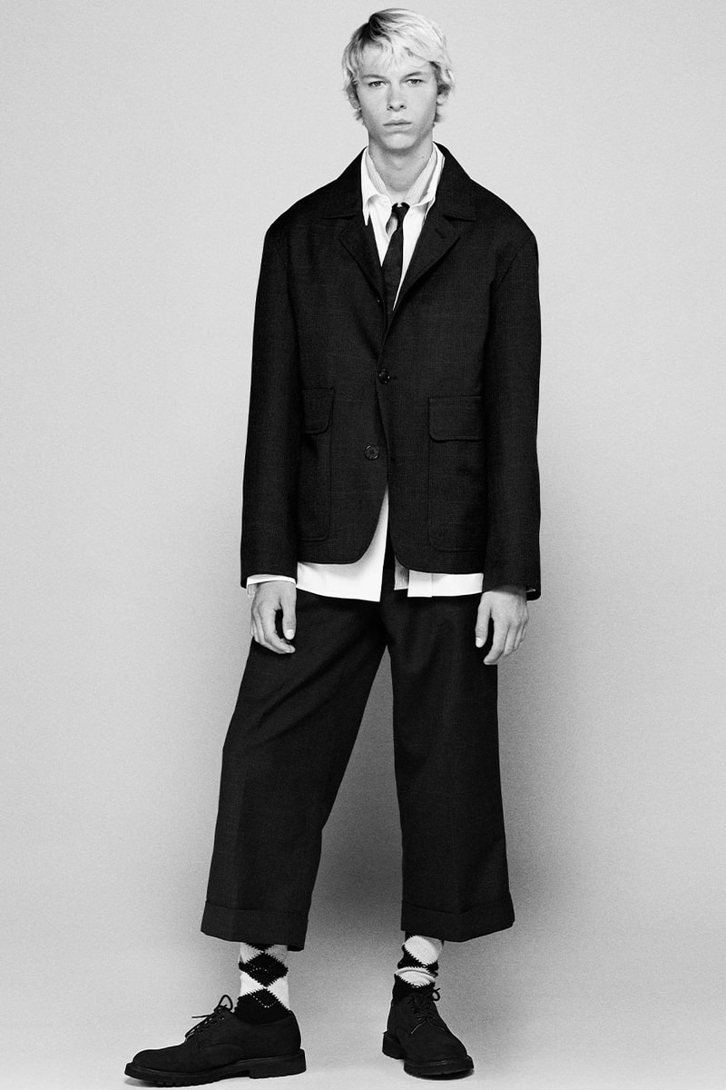 Margaret Howell SS23 Contrasts Everyday Sportswear With Refined Tailoring spring summer 2023 london fashion week