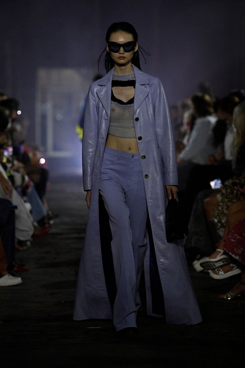 Marni SS23 Made the Sun Rise From Under the Manhattan Bridge spring summer 2023 manhattan bridge orange red blue milan francesco risso kendall jenner madonna anna wintour marni paloma