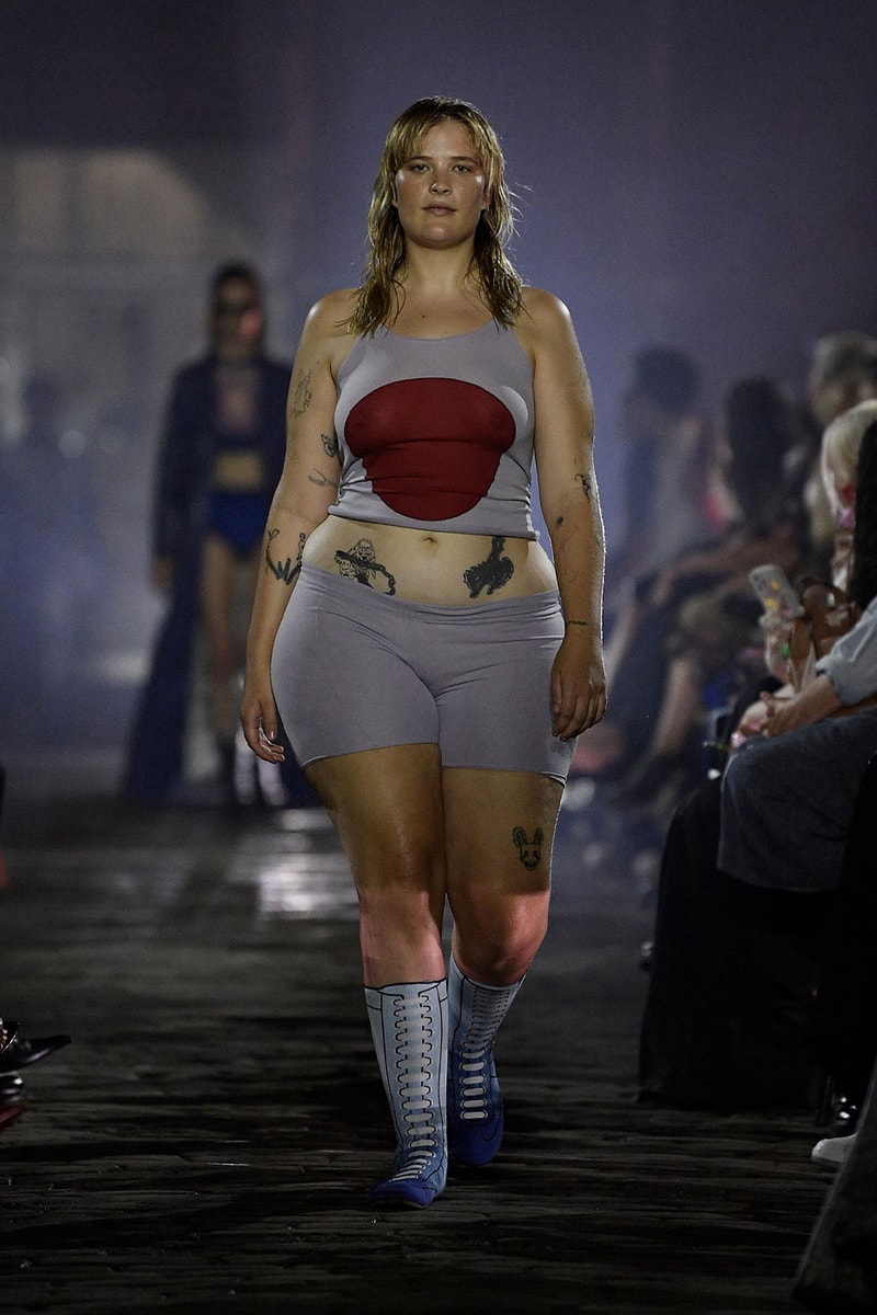 Marni SS23 Made the Sun Rise From Under the Manhattan Bridge spring summer 2023 manhattan bridge orange red blue milan francesco risso kendall jenner madonna anna wintour marni paloma