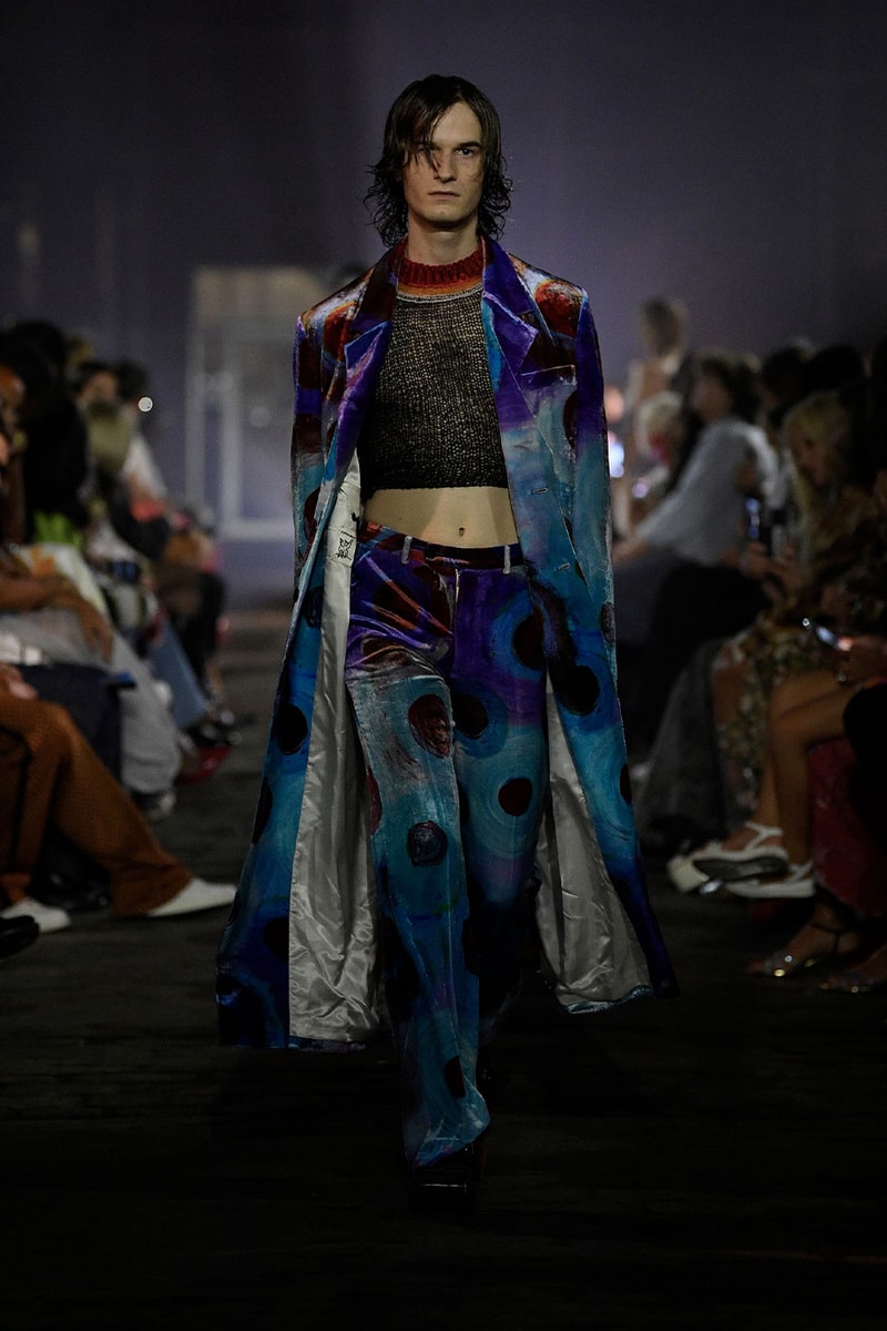 Marni SS23 Made the Sun Rise From Under the Manhattan Bridge spring summer 2023 manhattan bridge orange red blue milan francesco risso kendall jenner madonna anna wintour marni paloma