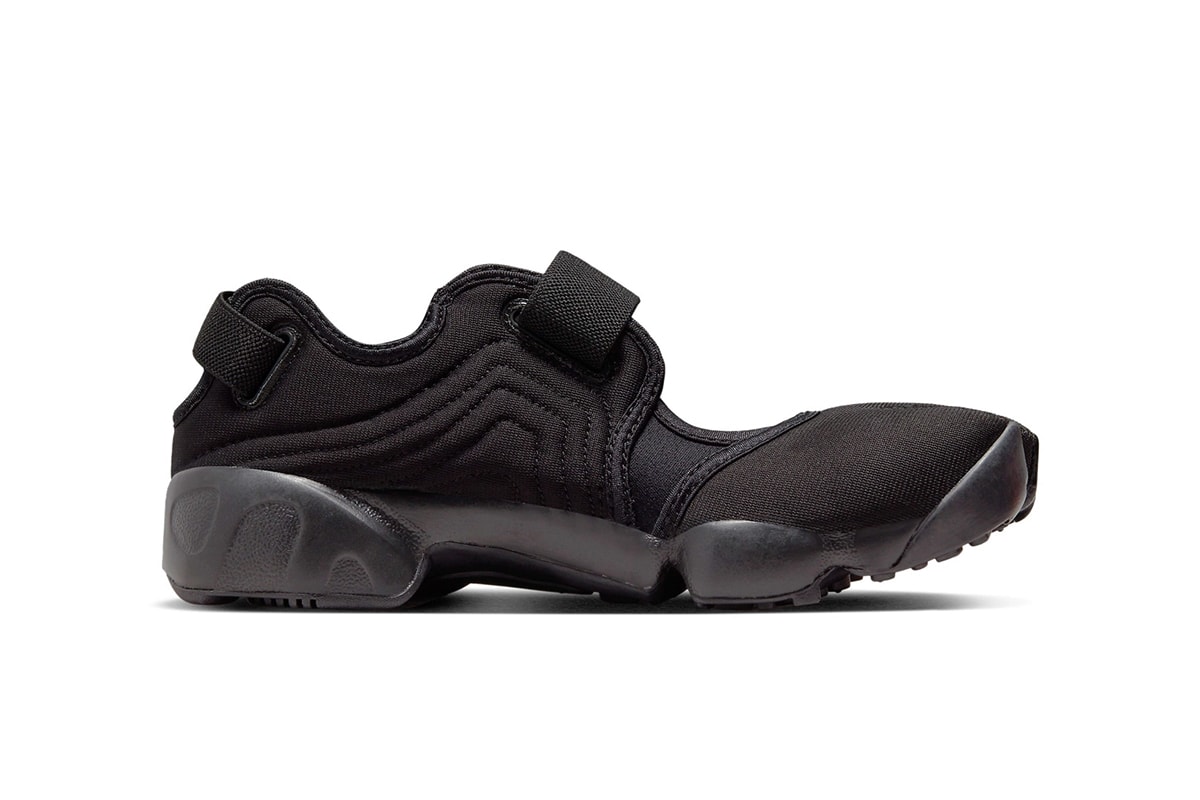 Nike Air Rift Surfaces in Triple Black maison margiela tabi toe affordable alternative shoes DZ4182-010