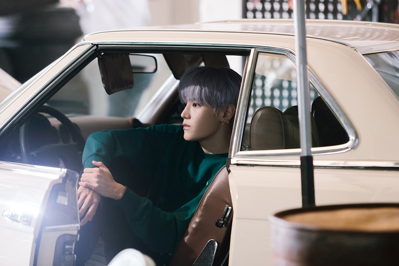 puma nct 127 slipstream campaign behind the scenes white black 1980s retro sneaker basketball k-pop vintage photocard