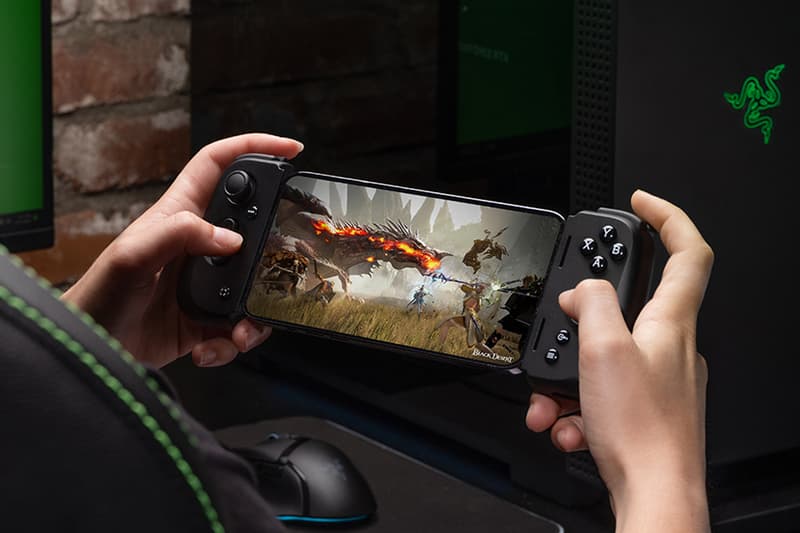 razer kishi v2 apple iphone ios lightning port support version gaming peripheral mobile controller 