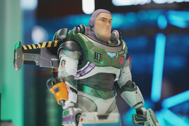 Robosen Disney Pixar Buzz Lightyear Space Ranger collectible robot release toys collectibles robotics 