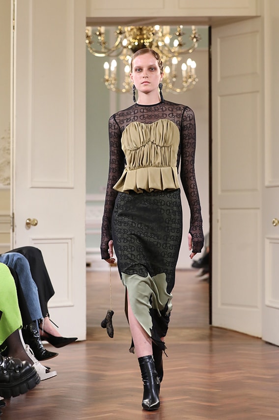 Ruirui Deng Spring Summer 2023 London Fashion Week SS23 Runway Show Designer Closing Event