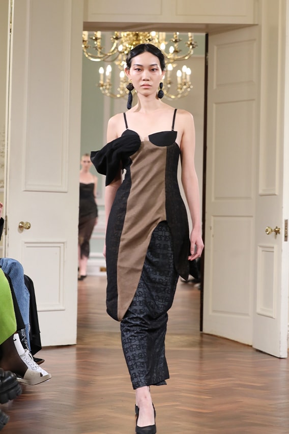 Ruirui Deng Spring Summer 2023 London Fashion Week SS23 Runway Show Designer Closing Event