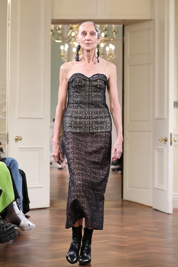 Ruirui Deng Spring Summer 2023 London Fashion Week SS23 Runway Show Designer Closing Event