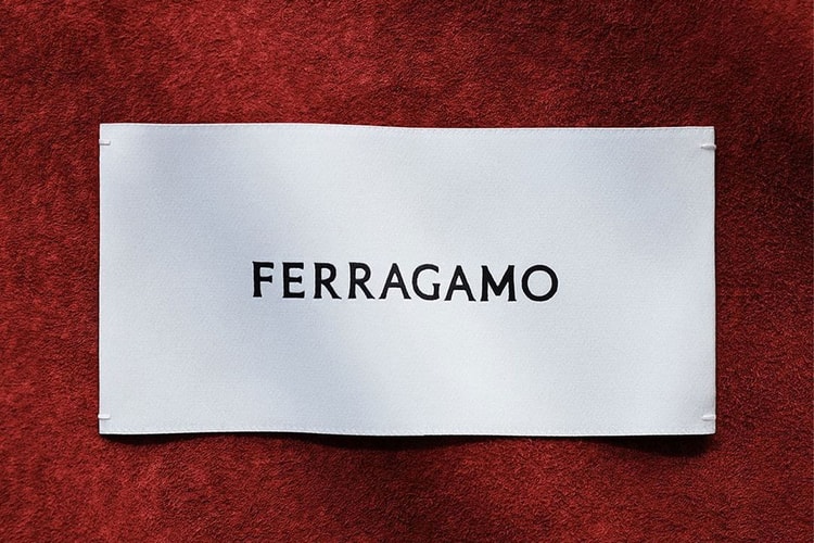 Salvatore Ferragamo change de nom et présente le logo conçu par Peter Saville