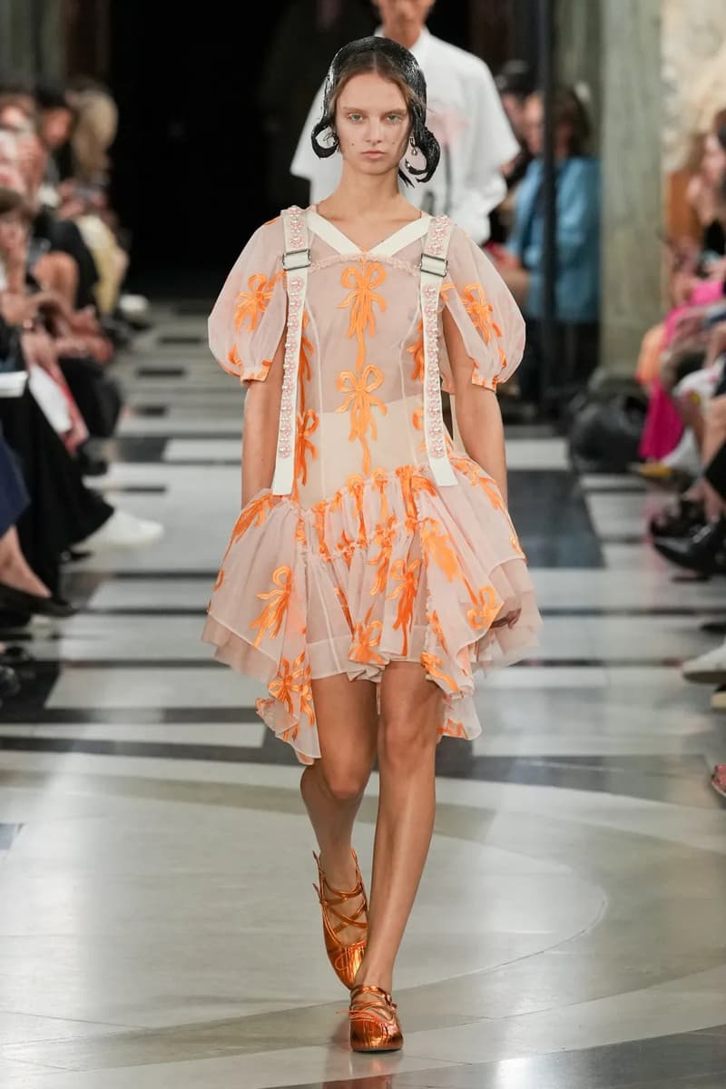 Simone Rocha Spring Summer 2023 London Fashion Week SS23 Runway Show Designer Closing Event Menswear Old Bailey