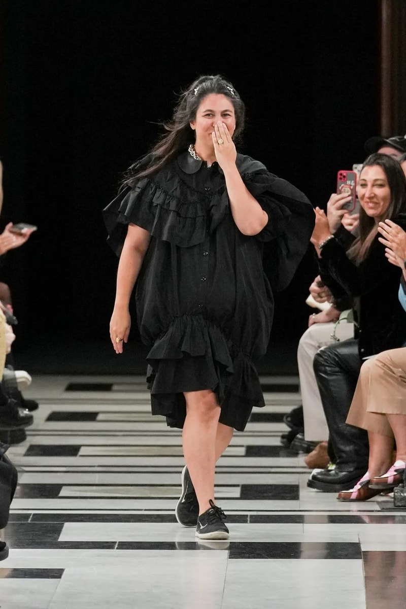 Simone Rocha Spring Summer 2023 London Fashion Week SS23 Runway Show Designer Closing Event Menswear Old Bailey
