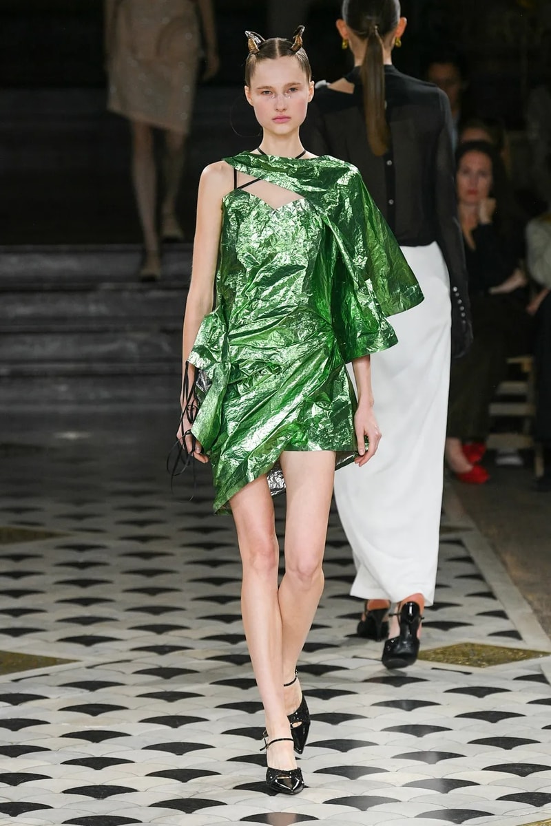 UNDERCOVER Spring/Summer 2023 SS23 Runway Paris Fashion Week Jun Takahashi PFW 