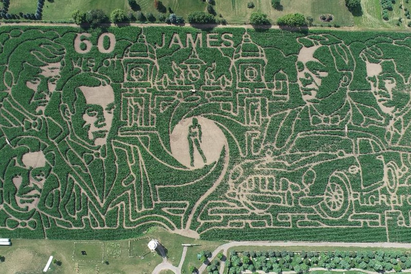richardson adventure farm world's largest Corn Maze family friendly  James Bond 60 anniversary 10 miles of trails 28 acres spring grove illinois 