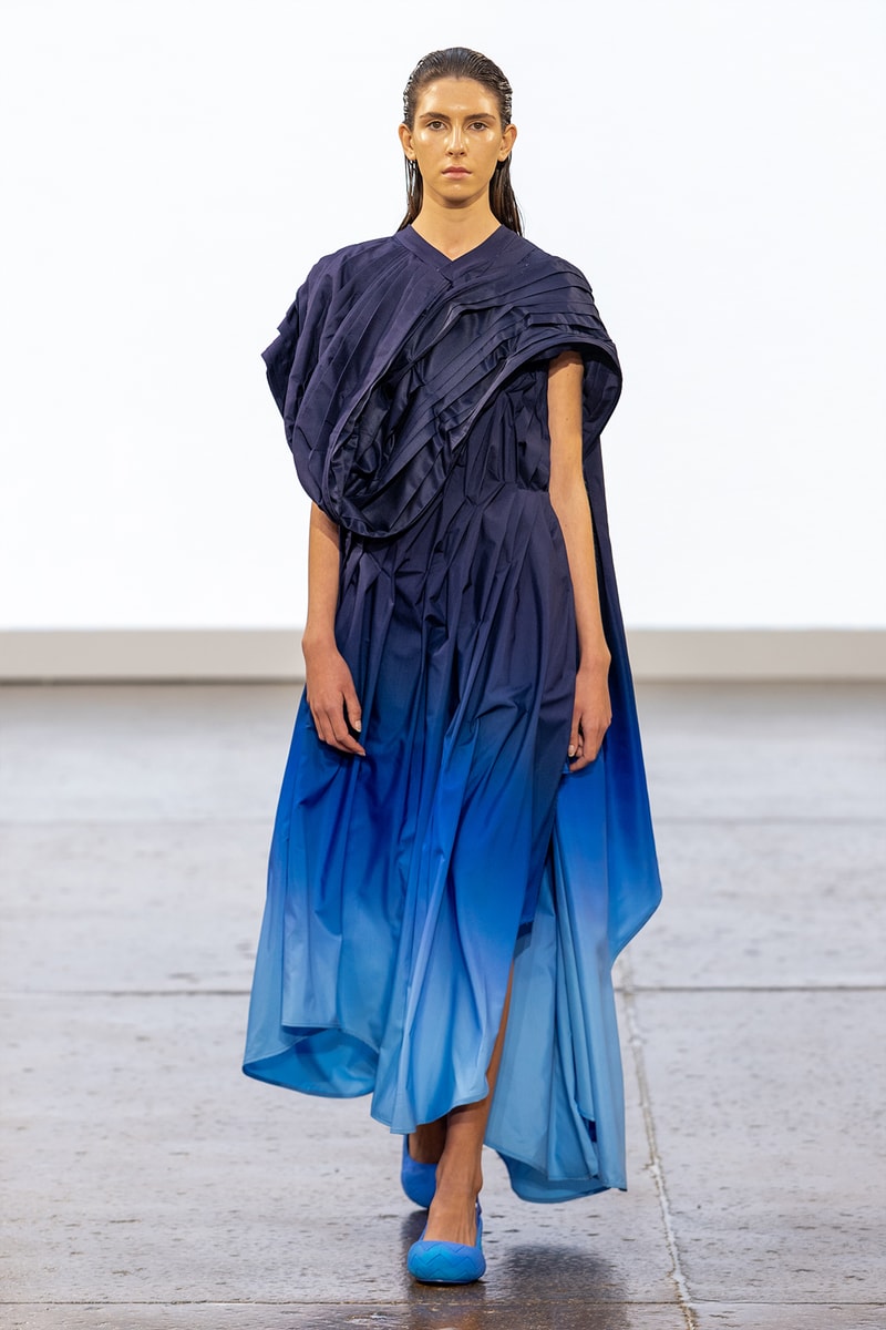 Yonghao Xie spring summer 2023 runway Collection runways Antewerp Royal Academy of Fine Art