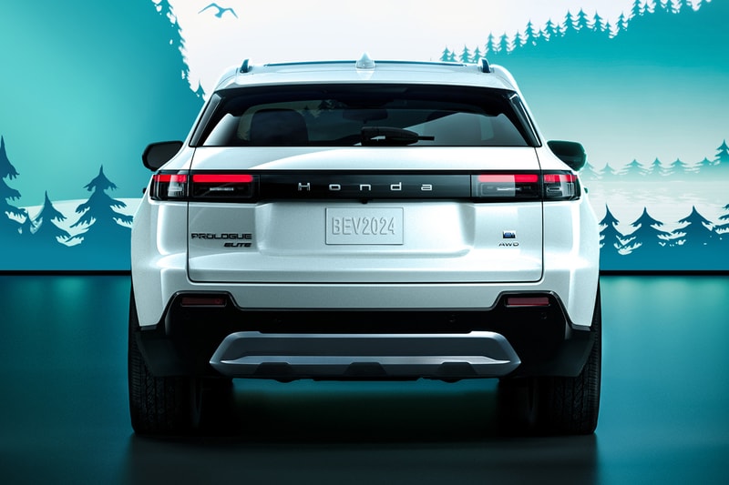First Look Preview Images Honda Prologue Electric SUV Pearl Exterior Paint Color 2024 Release