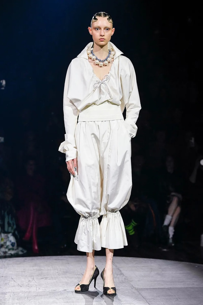 Andreas Kronthaler for Vivienne Westwood Spring Summer 2023 SS23 Paris Fashion Week Show Bella Hadid Menswear sous le ciel de paris
