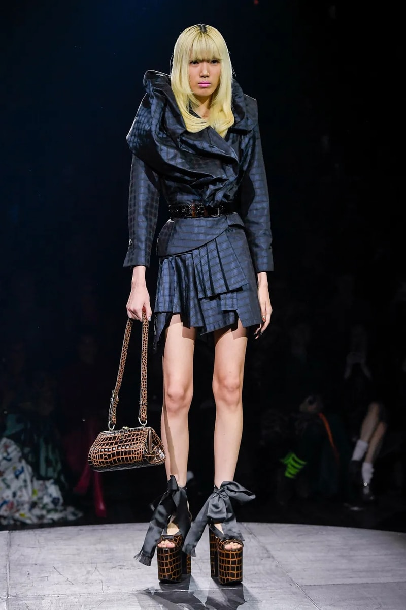 Andreas Kronthaler for Vivienne Westwood Spring Summer 2023 SS23 Paris Fashion Week Show Bella Hadid Menswear sous le ciel de paris