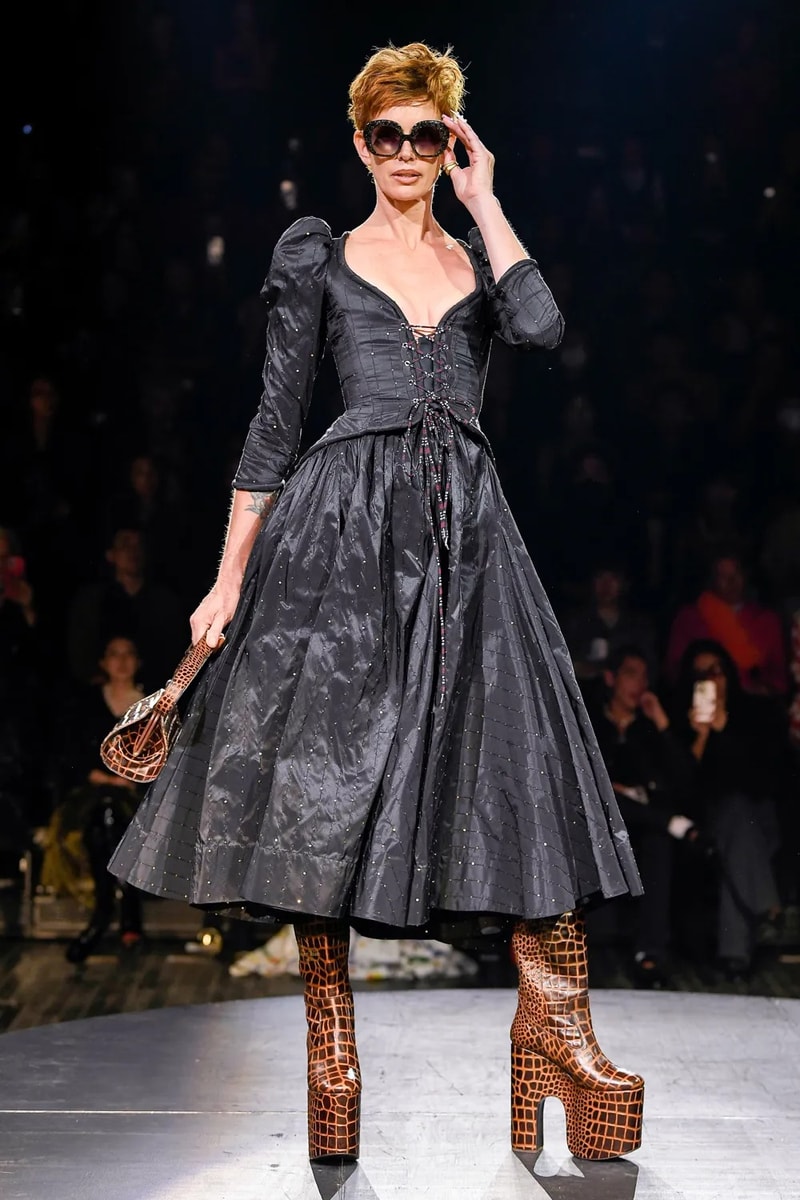 Andreas Kronthaler for Vivienne Westwood Spring Summer 2023 SS23 Paris Fashion Week Show Bella Hadid Menswear sous le ciel de paris
