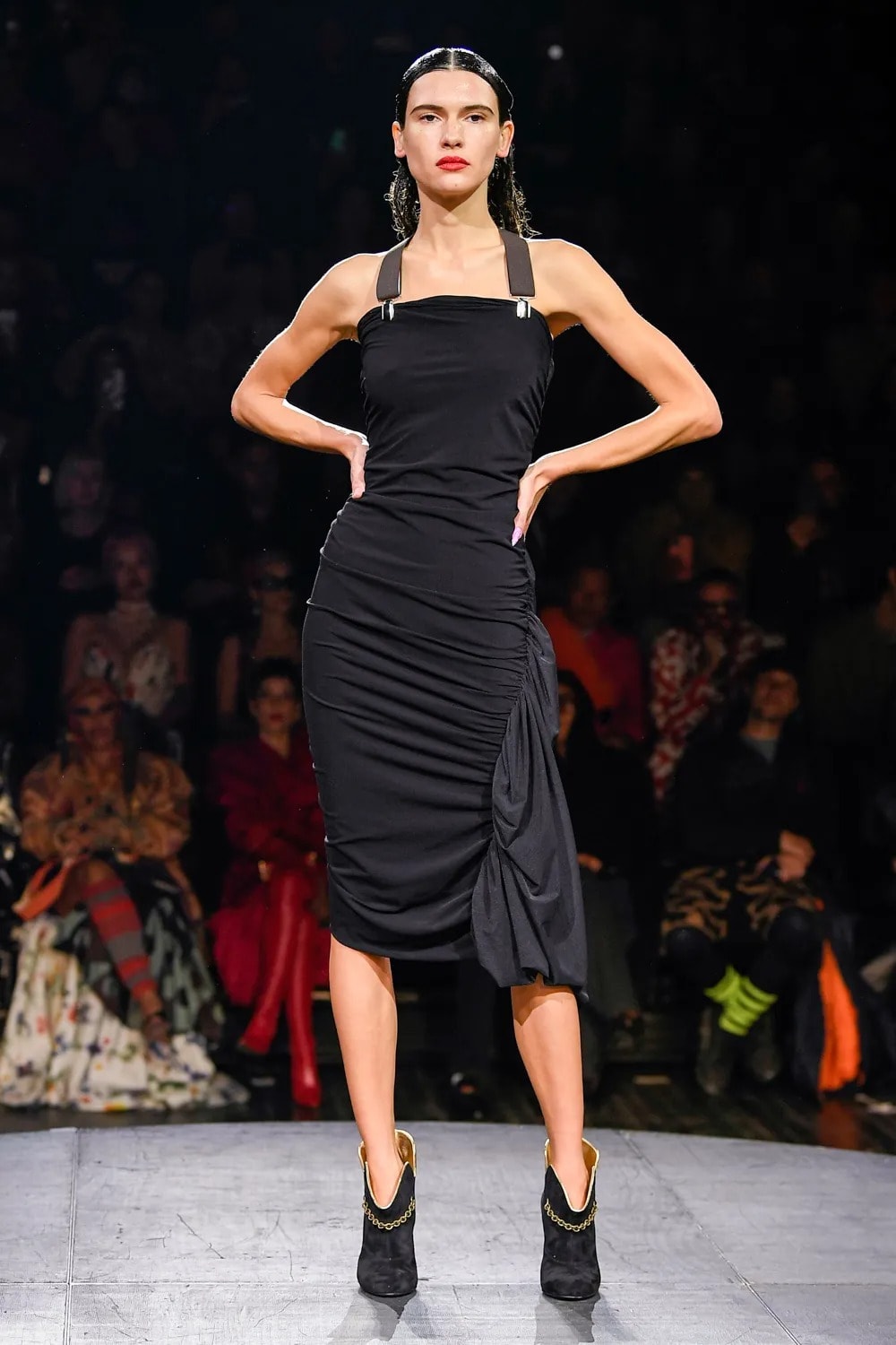 Andreas Kronthaler for Vivienne Westwood Spring Summer 2023 SS23 Paris Fashion Week Show Bella Hadid Menswear sous le ciel de paris