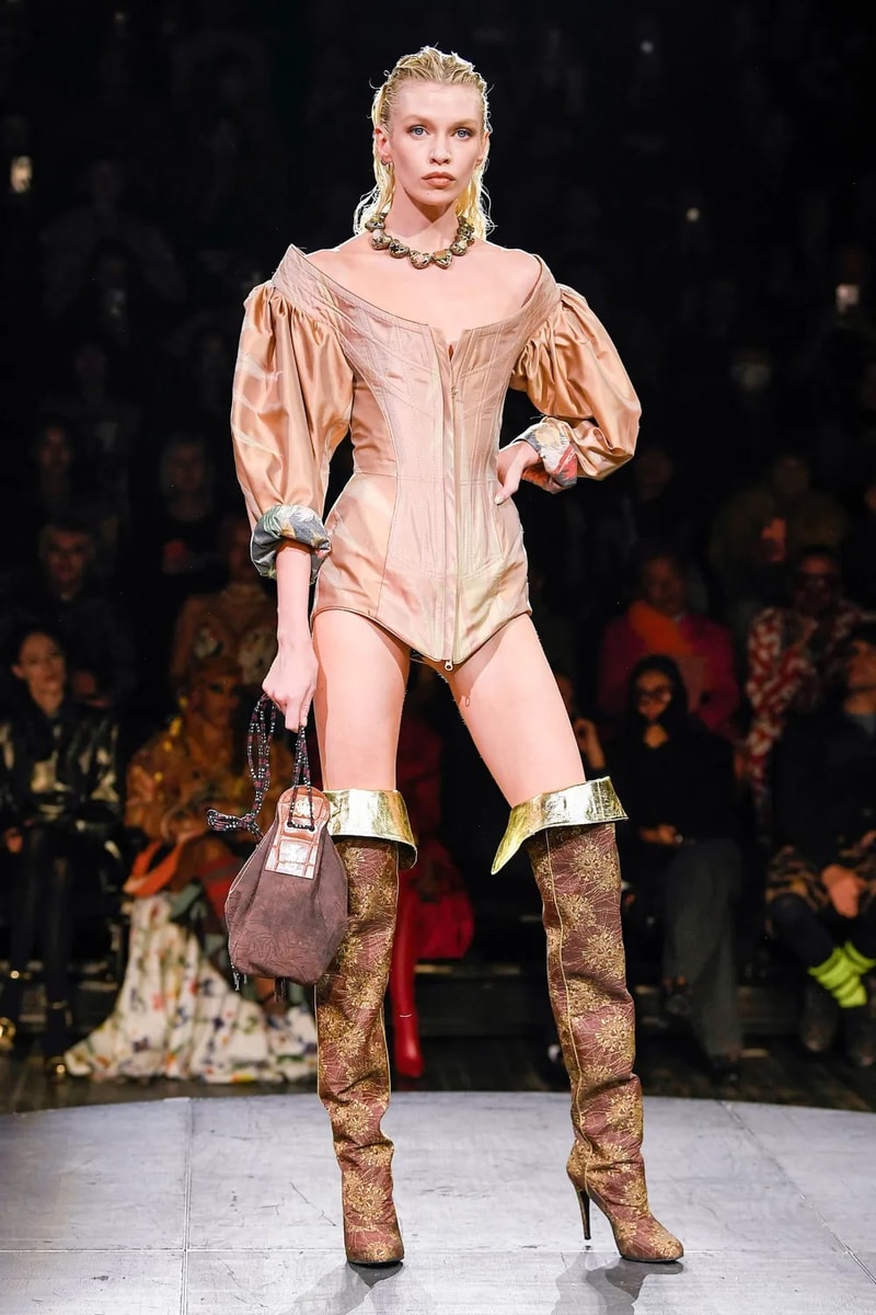 Andreas Kronthaler for Vivienne Westwood Spring Summer 2023 SS23 Paris Fashion Week Show Bella Hadid Menswear sous le ciel de paris