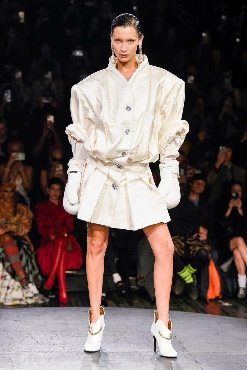 Andreas Kronthaler for Vivienne Westwood Spring Summer 2023 SS23 Paris Fashion Week Show Bella Hadid Menswear sous le ciel de paris