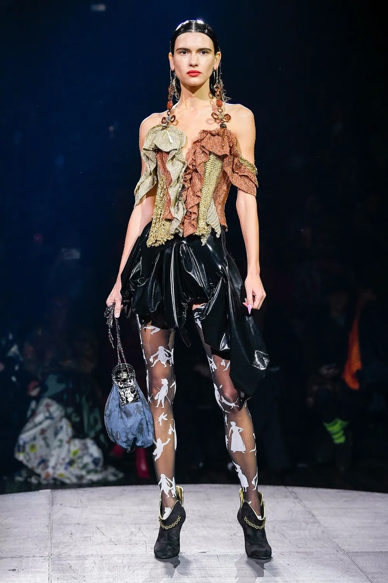 Andreas Kronthaler for Vivienne Westwood Spring Summer 2023 SS23 Paris Fashion Week Show Bella Hadid Menswear sous le ciel de paris