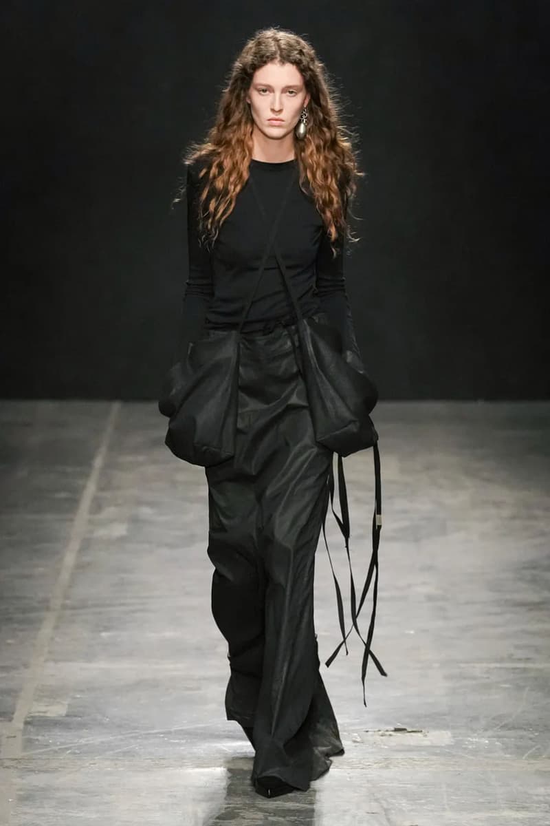 Ann Demeulemeester SS23 Collection Paris Fashion Week Spring Summer 2023 Runway