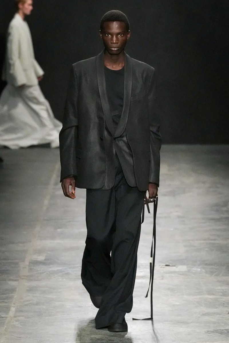 Ann Demeulemeester SS23 Collection Paris Fashion Week Spring Summer 2023 Runway