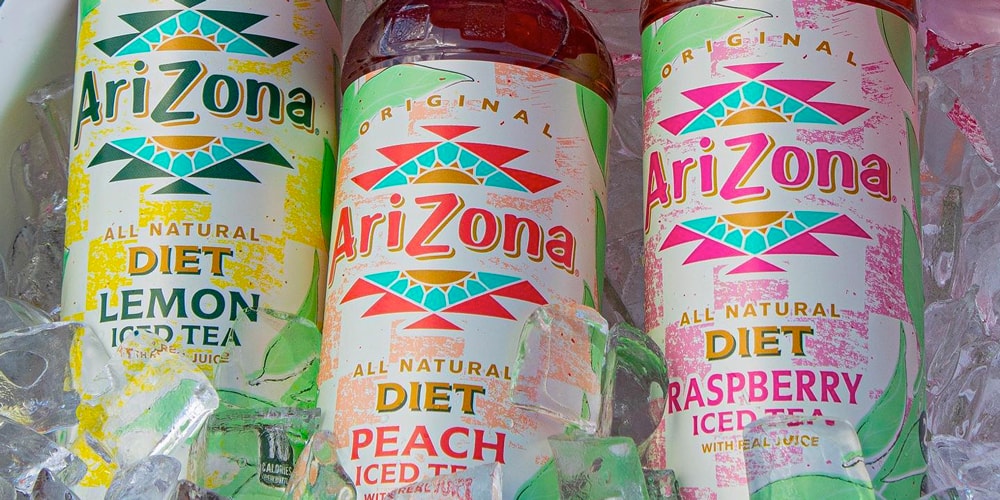 https://image-cdn.hypb.st/https%3A%2F%2Fhypebeast.com%2Fimage%2F2022%2F10%2Farizona-iced-tea-founder-cans-stay-0-99-cents-usd-info-tw.jpg?w=1080&cbr=1&q=90&fit=max