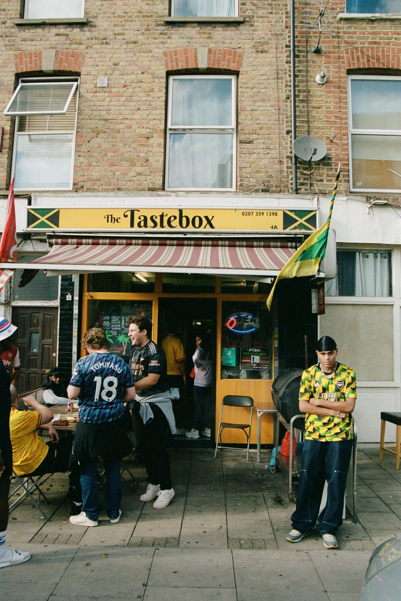 arsenal tottenham hotspur derby day london football soccer match behind the scenes game tj sawyerr gunners photos info