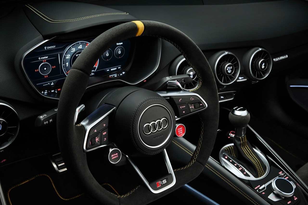 Vise dig nummer stamme Audi TT RS Coupe "Iconic Edition" Is Limited to 100 Cars | Hypebeast