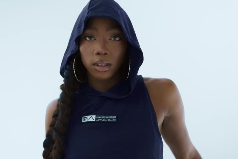 Marvel lança coleção de roupas do filme 'Pantera Negra: Wakanda Para Sempre' 2 'Pantera Negra' lança produto vestível oficial "Wakanda Forever" antes do lançamento do novo filme