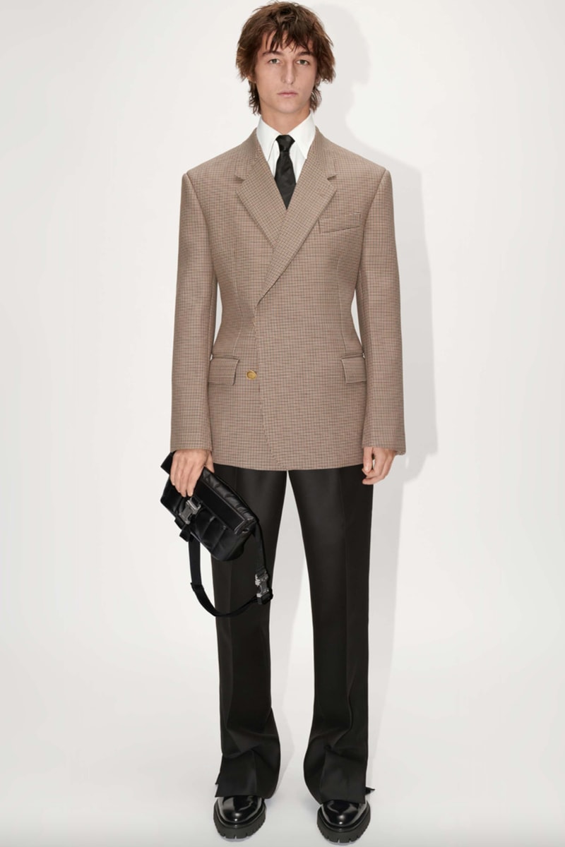 dunhill Strides Confidently Into FW22 With a New Focus and a Sharp Collection Designed by Mark Weston