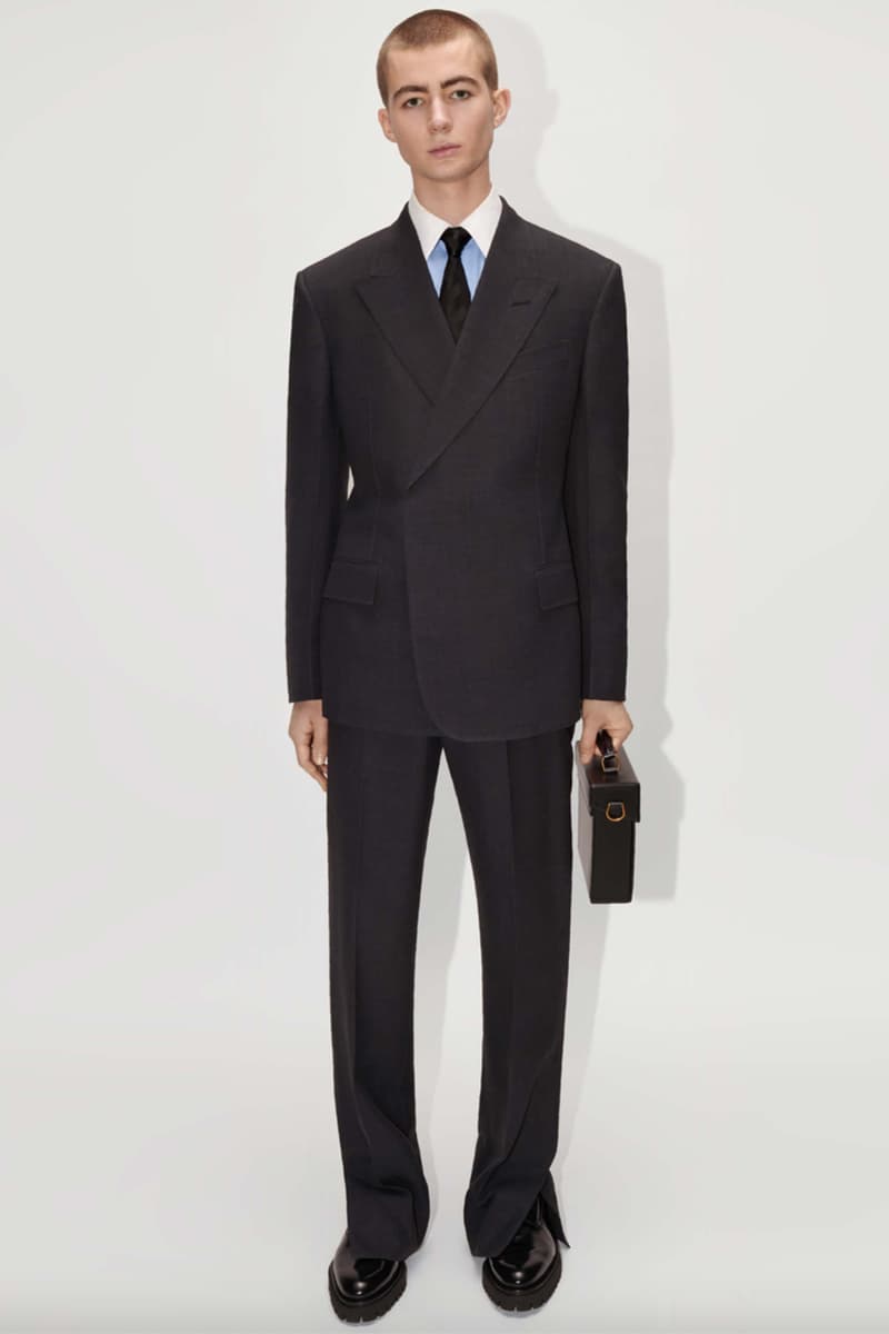 dunhill Strides Confidently Into FW22 With a New Focus and a Sharp Collection Designed by Mark Weston