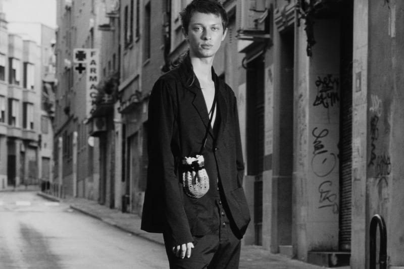 Edward Cuming SS23 Will Have You "THIRSTY!" For Soft and Sensual Tailoring