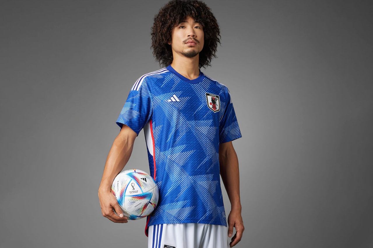 10 melhores uniformes de kits fifa copa do mundo futebol futebol em casa fora japão frança méxico dinamarca portugal coreia do sul brasil bélgica croácia inglaterra