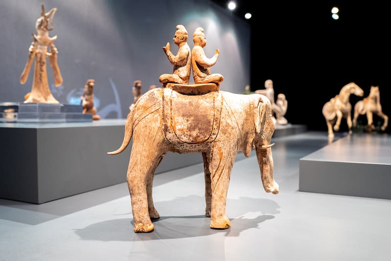 Fine Art Asia 2022 Recap Hong Kong Art Fair Event ceramics pottery painting ink traditional contemporary