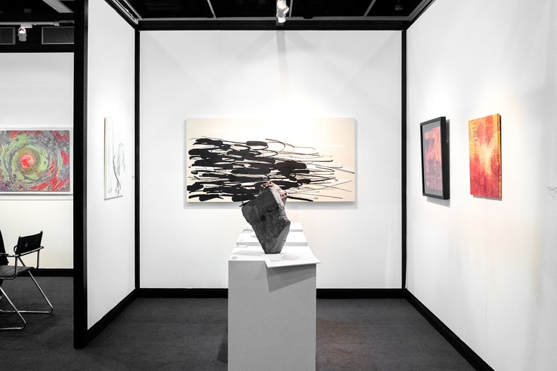 Fine Art Asia 2022 Recap Hong Kong Art Fair Event ceramics pottery painting ink traditional contemporary