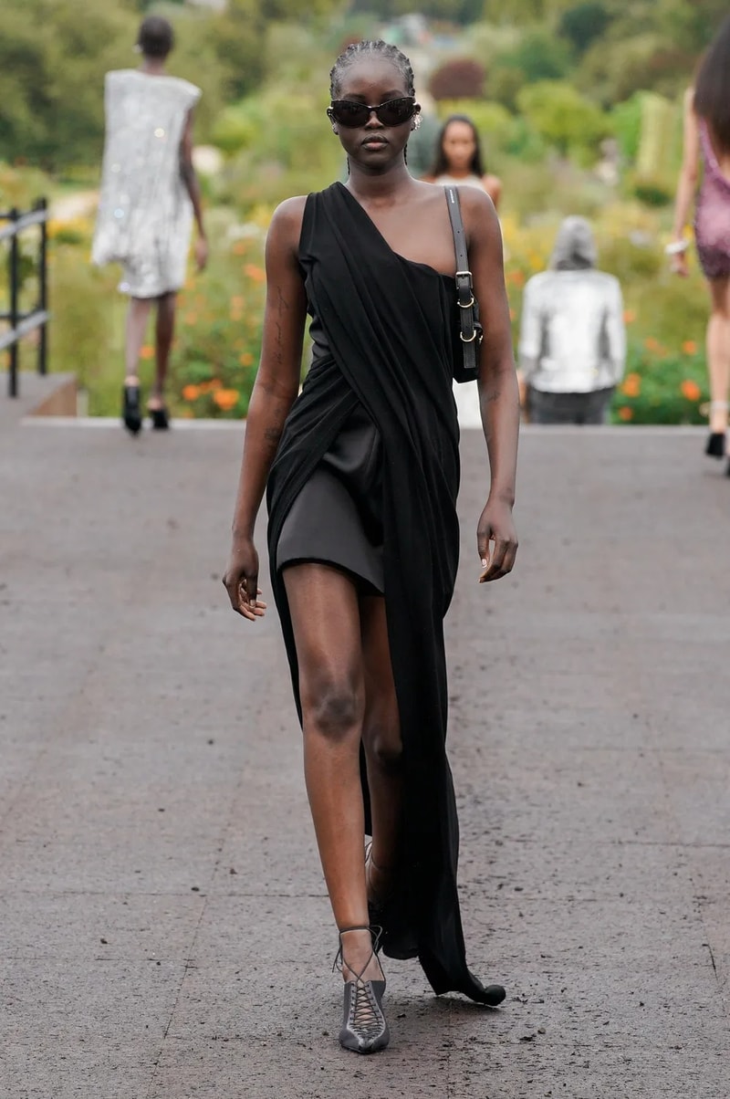 Givenchy SS23 Paris Fashion Week Spring Summer 2023 Womenswear Matthew M Williams