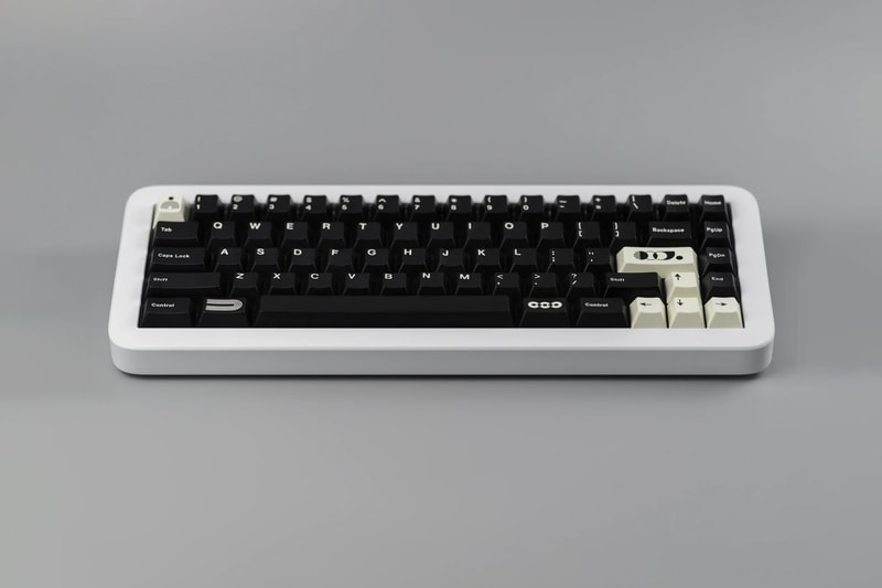 HIBI Design HIBIKI 65% Mechanical Keyboard Exhibition Case Back Release Info