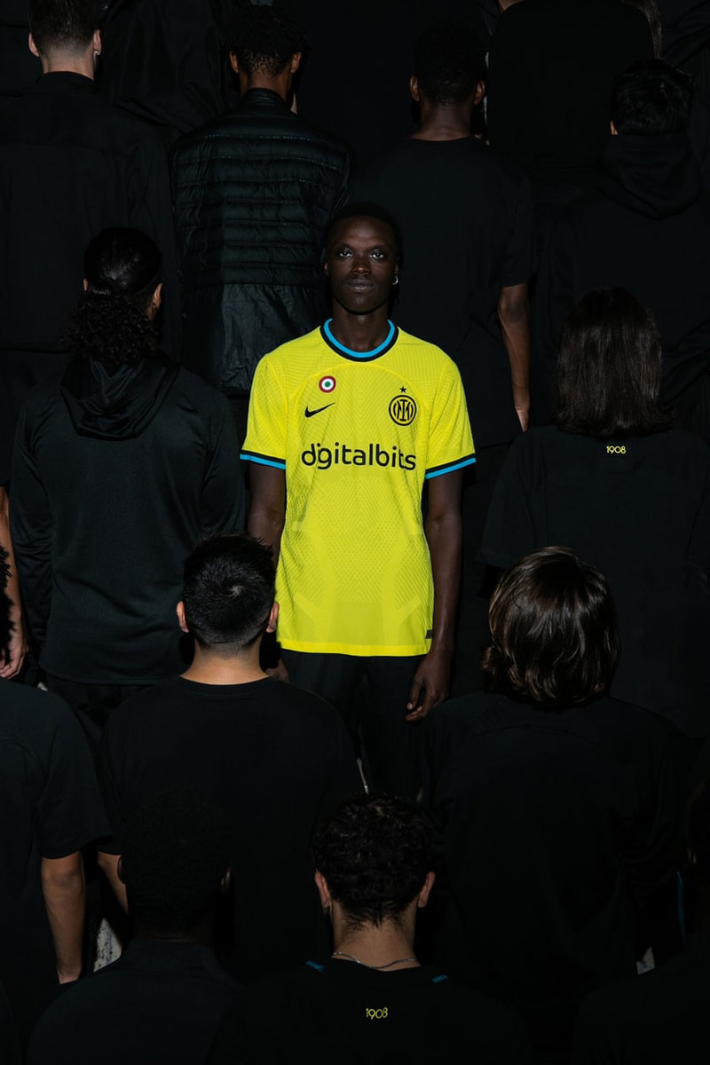 Nike Football Inter Milan Football Kit Jersey Italy Serie A Soccer Sports Swoosh Yellow Fashion Style Italian 