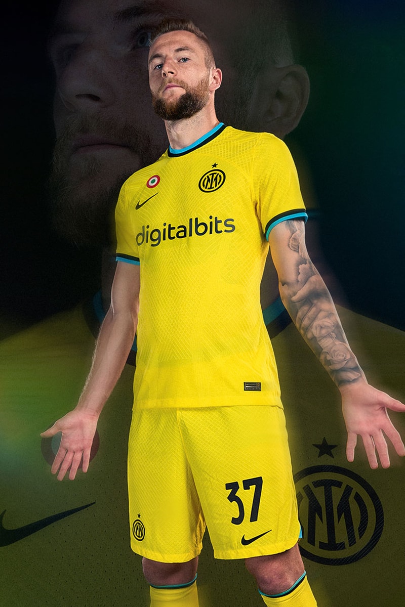Nike Football Inter Milan Football Kit Jersey Italy Serie A Soccer Sports Swoosh Yellow Fashion Style Italian 