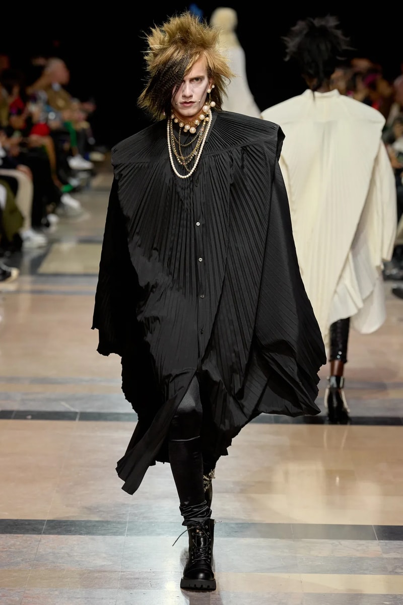 junya watanabe spring summer 2023 RTW paris fashion week runway show 